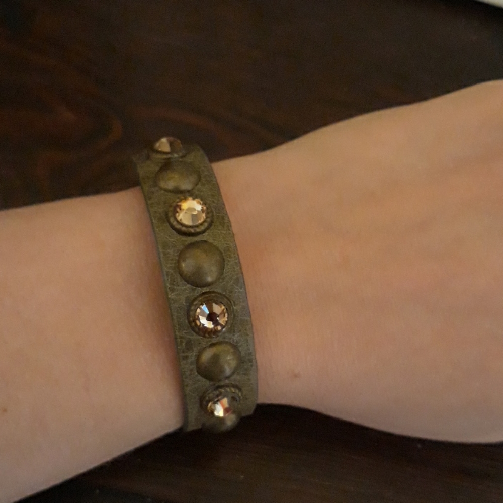 Streets Ahead leather bracelet